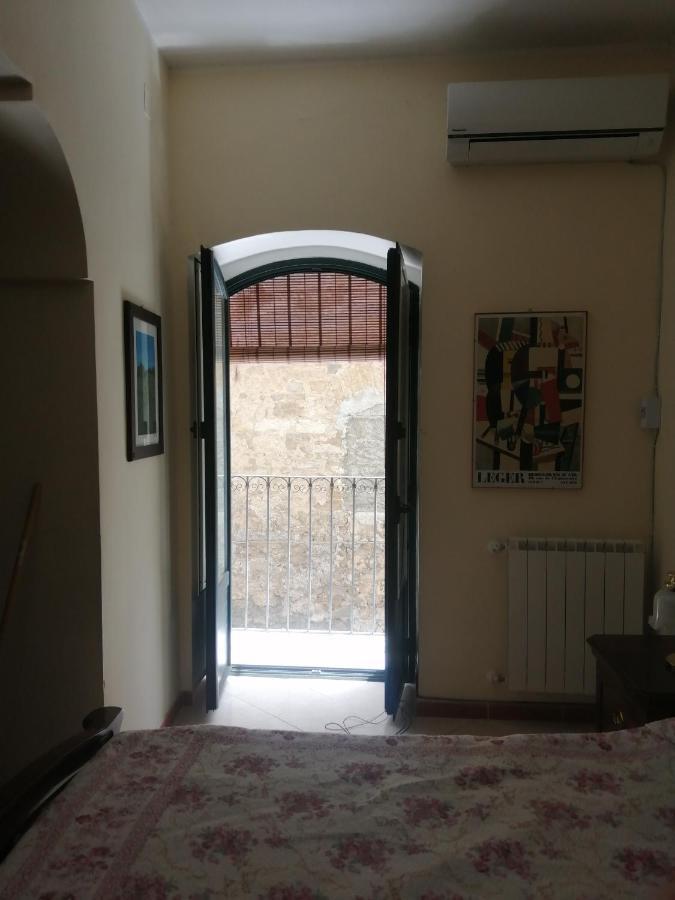Casa Vacanze, In Centro Citta Caltanissetta Exterior foto